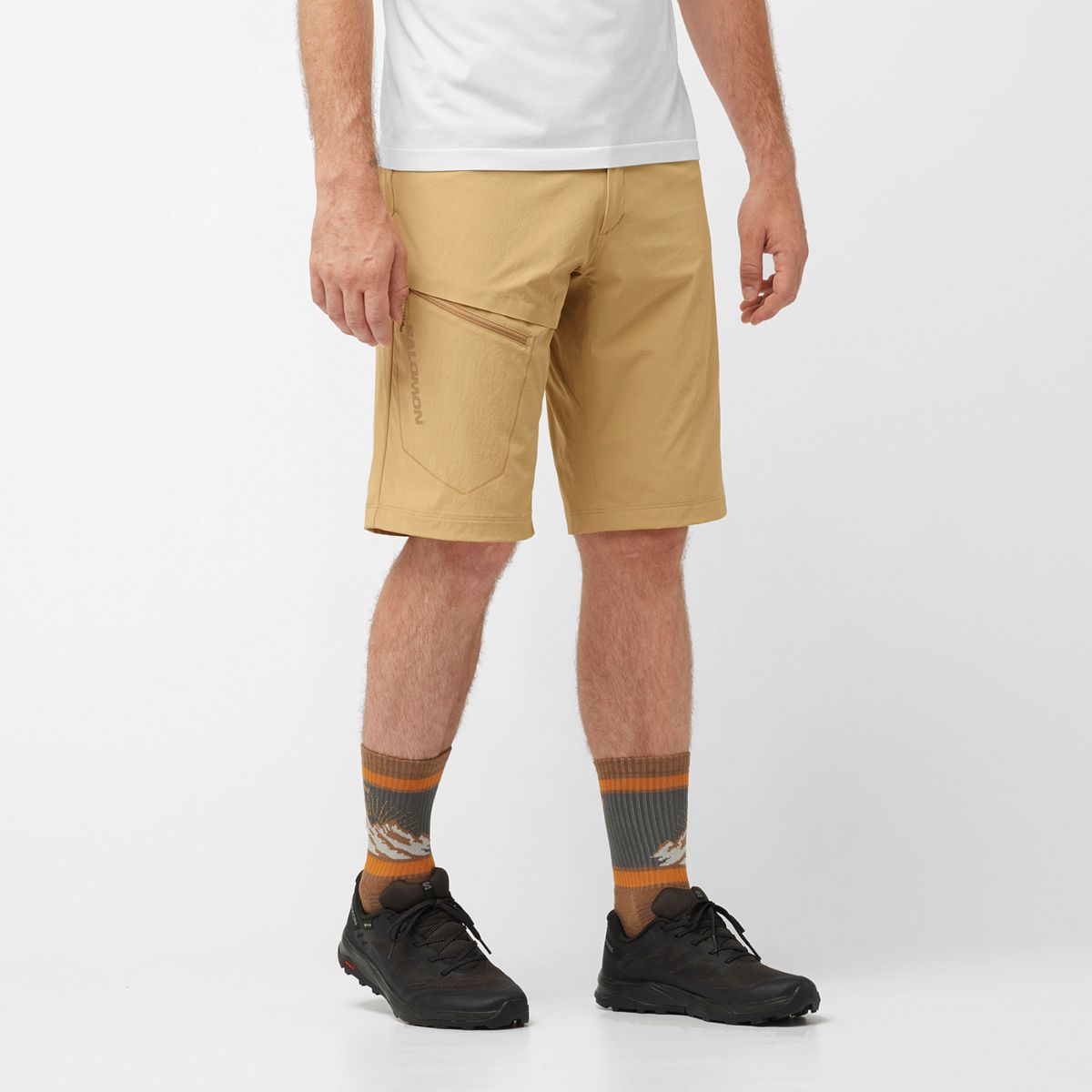#Color_Beige