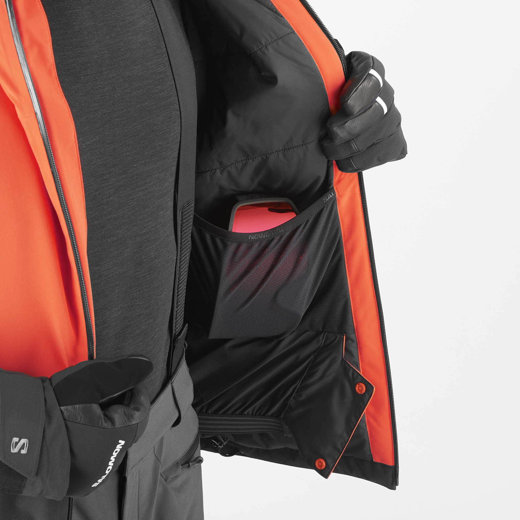 #Color_Naranja/Negro