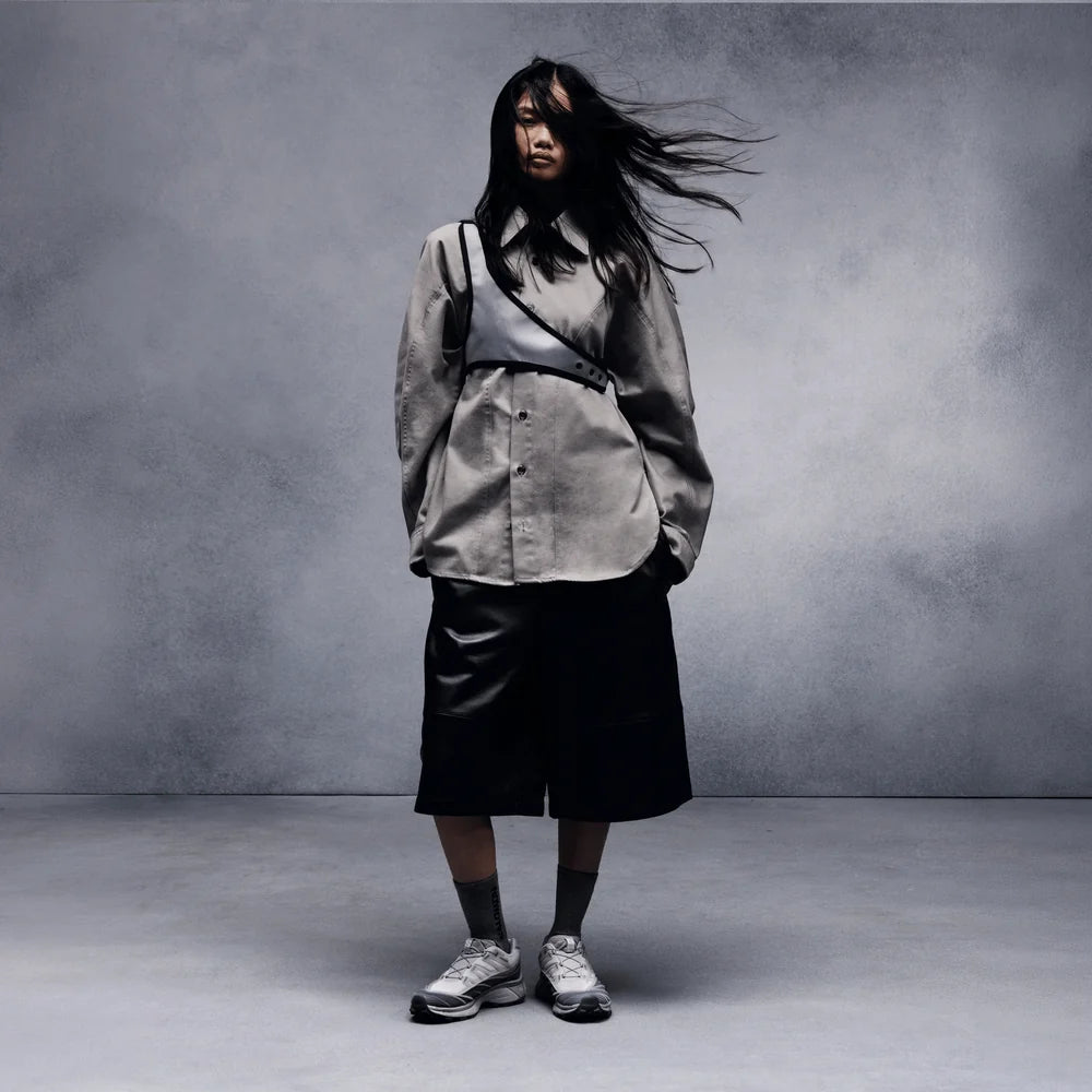 #Color_Gris/Blanco