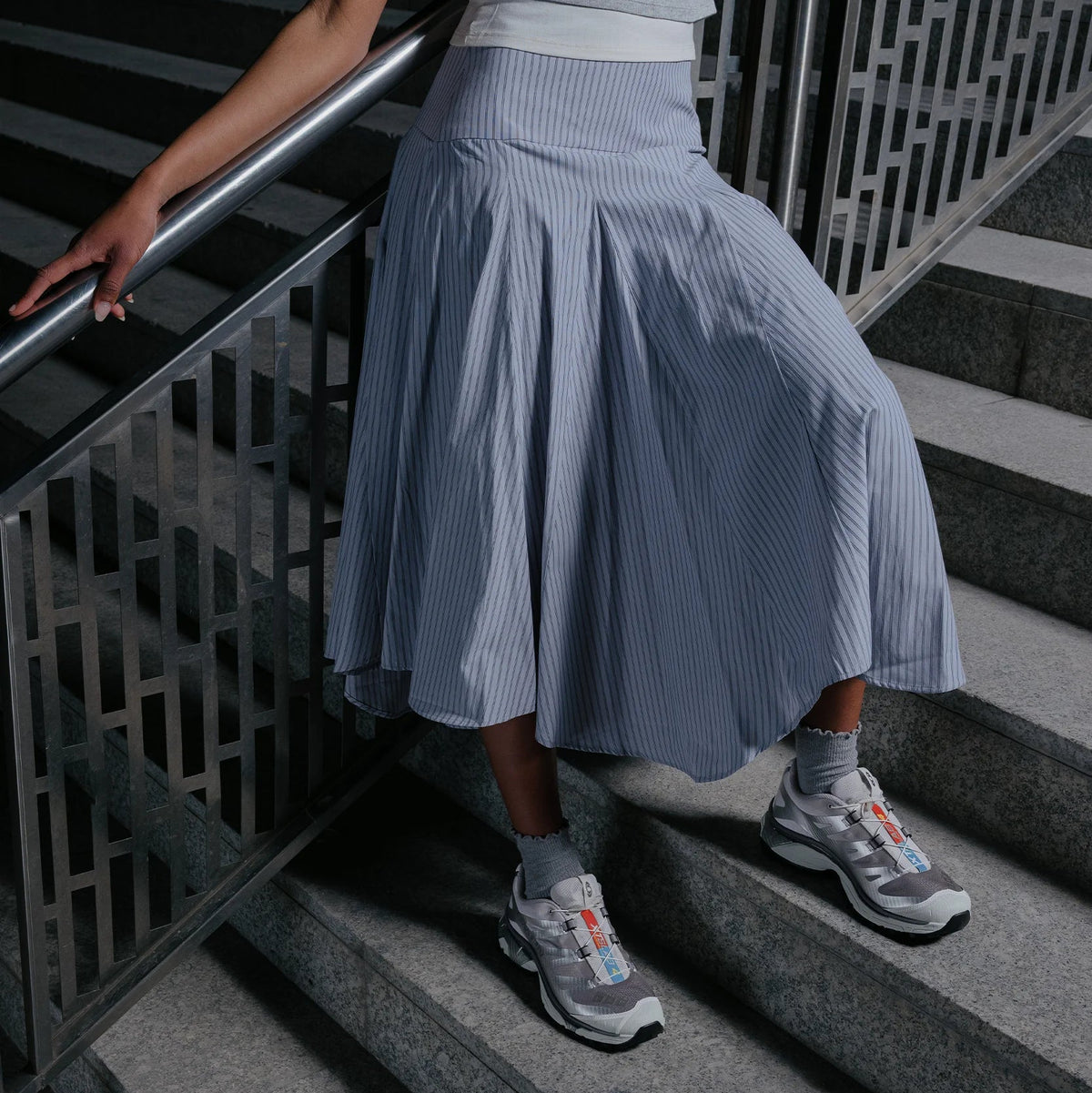 #Color_Gris