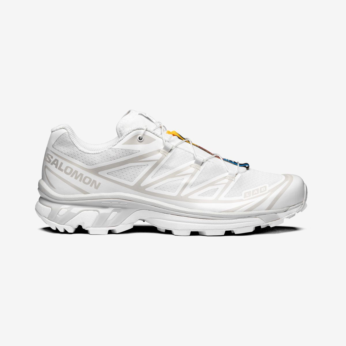 #Color_Blanco