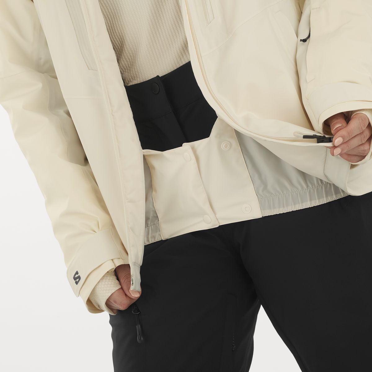 #Color_Beige